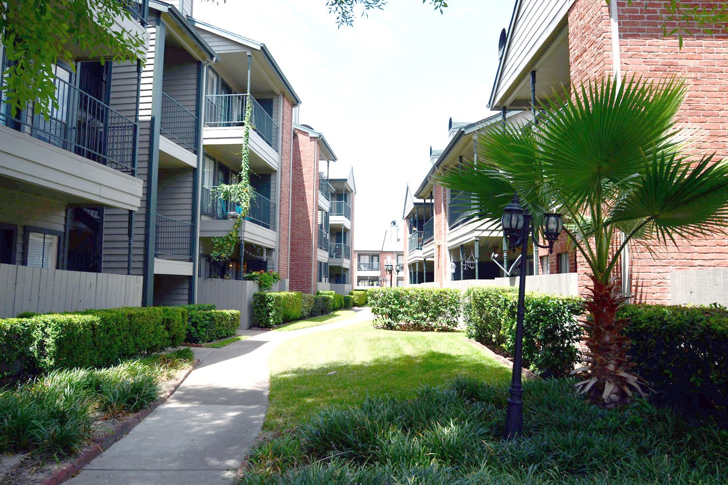 Slide 3 | Ascot Court Apartments In 77064